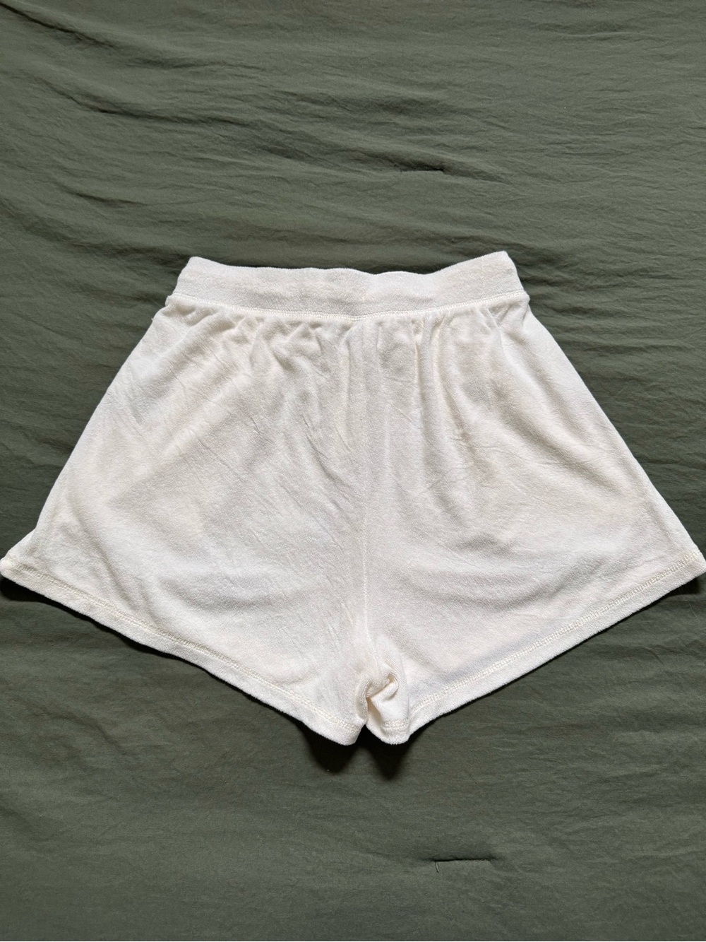 Old Navy Off-White Terry Lounge Shorts - Picture 3 of 4